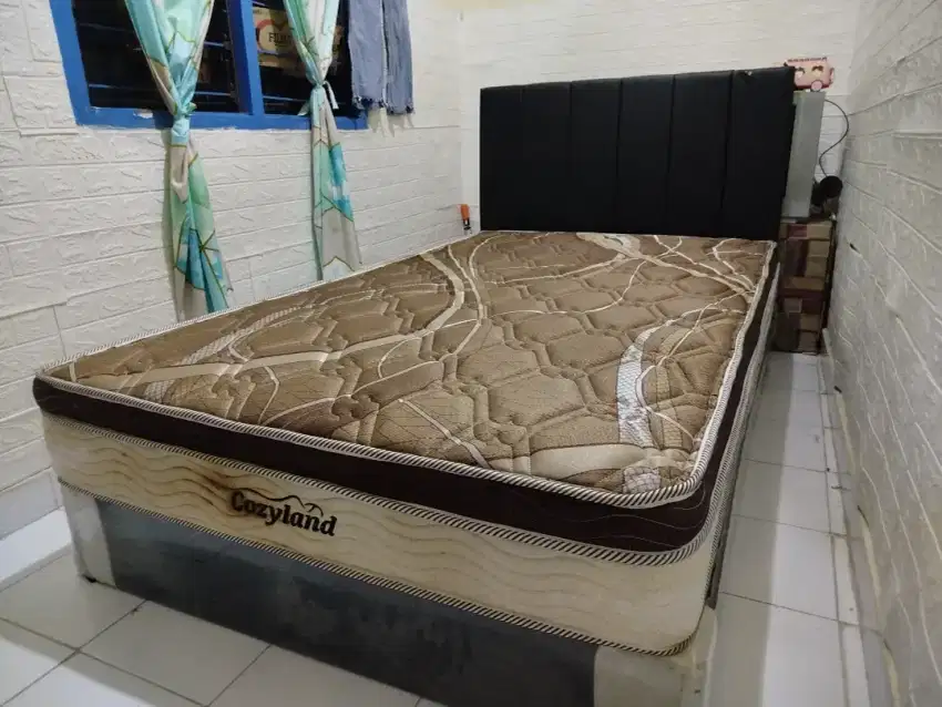 Kasur + Dipan + Sandaran 120*2000 seperti baru