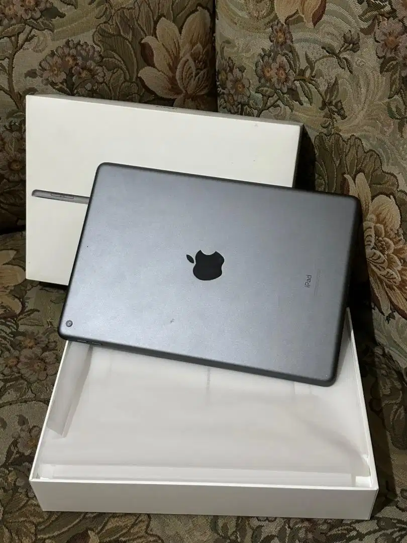 ipad gen 9 64gb wifi garansi on 08-2025