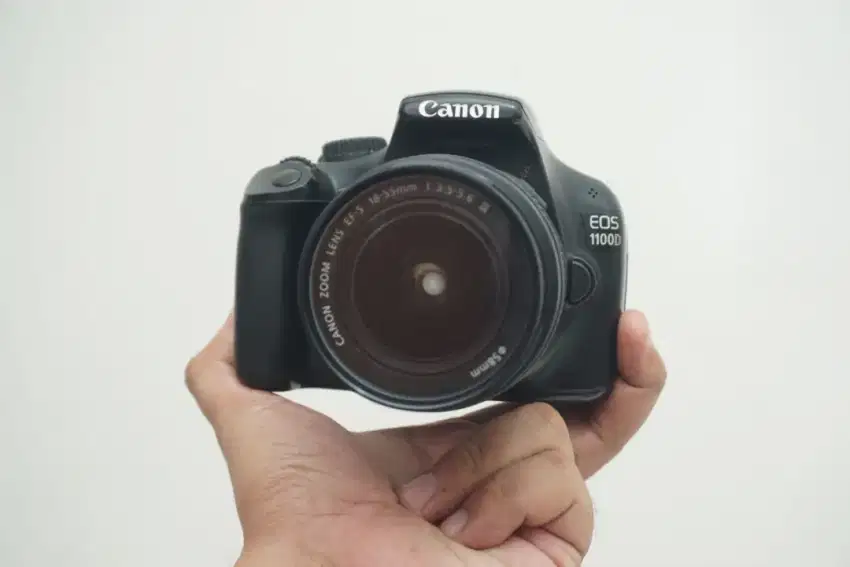 CANON EOS 1100D KIT 18-55mm  Kamera DSLR Pemula