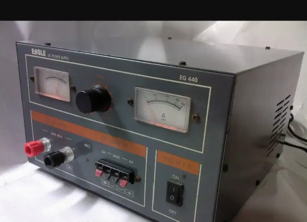 PSU Power Supply  Merek Eagle 40 Ampere Murni Output 13.8V