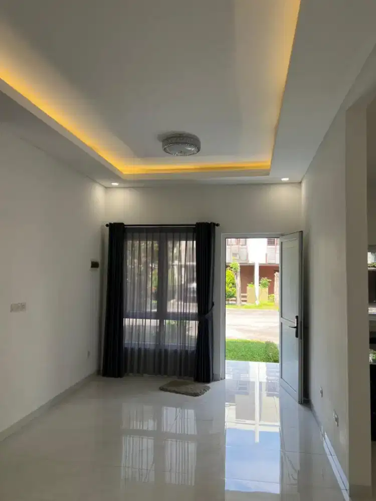 Greenwich Hylands BSD rumah baru dijual cepat murah