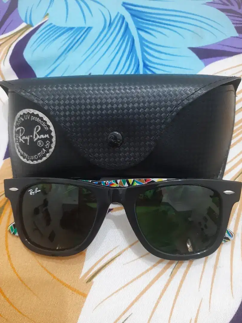 Jual Kacamata Rayban Wayfarer  Italy.