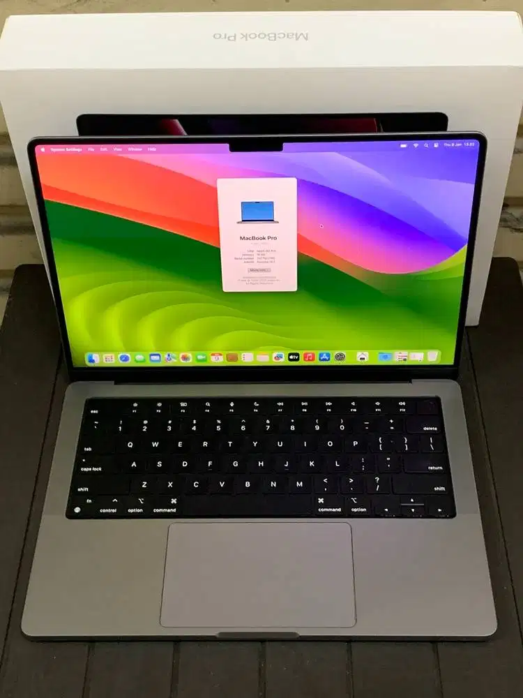 MacBook Pro 14 2023 M2 PRO 16gb 512gb Design Lancar Fullset Original