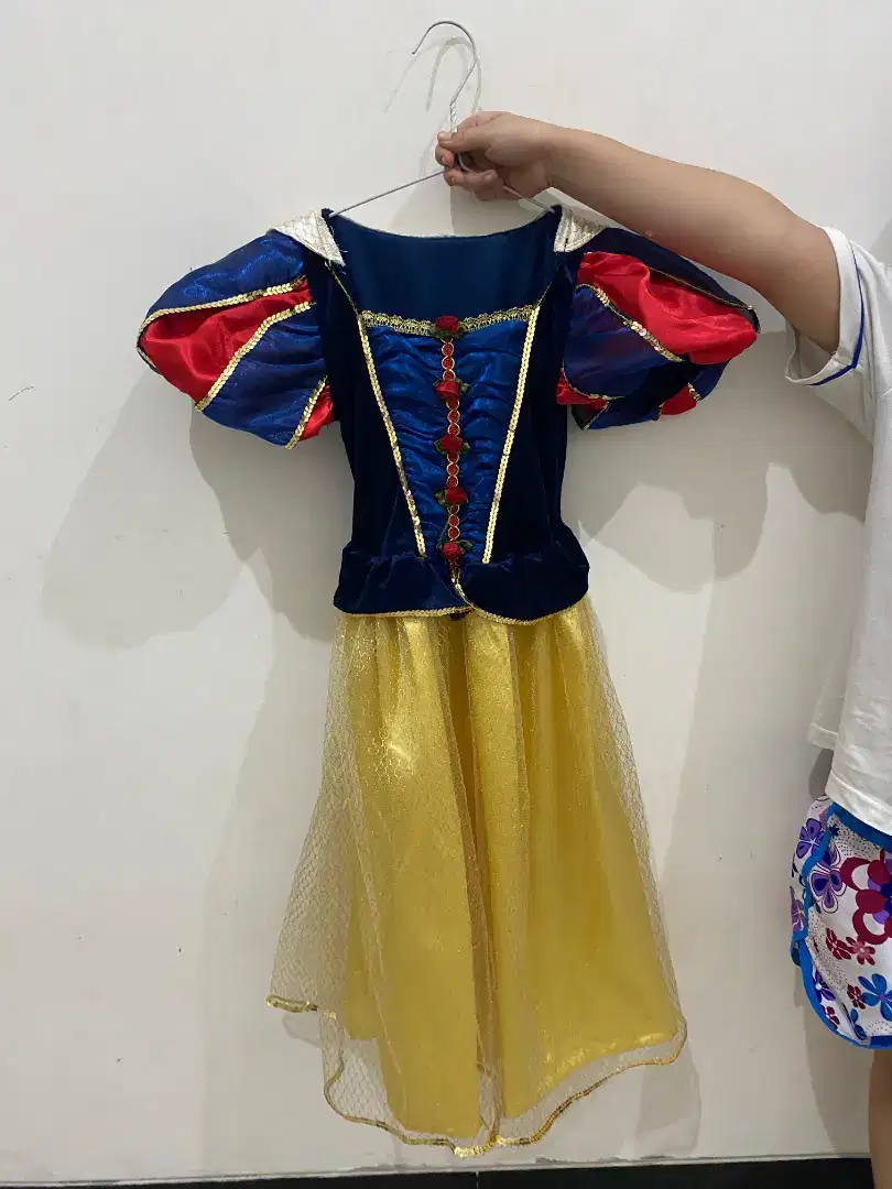 Baju anak snow white