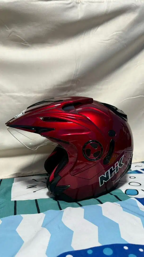 Helmet NHK Maroon