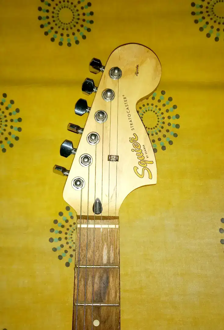 Squier stratocaster afinity