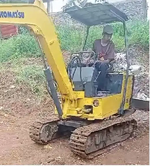 Mini excavator Komatsu PC35