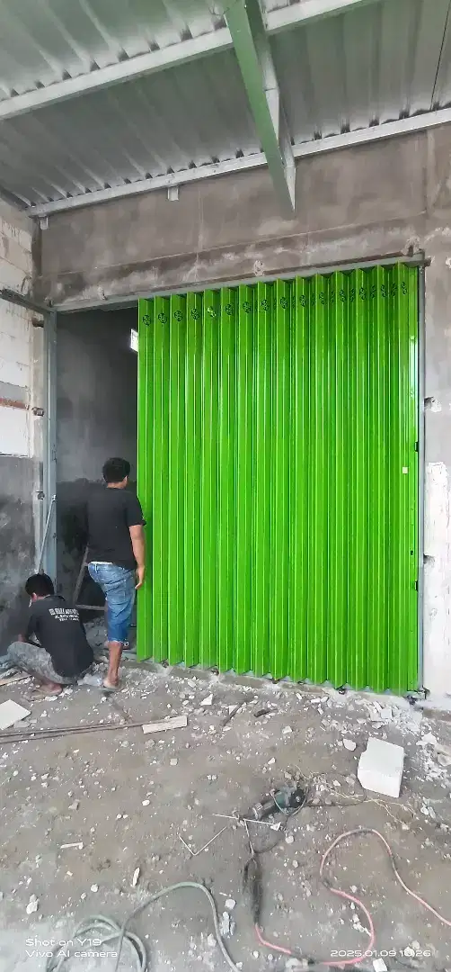 pintu harmonika