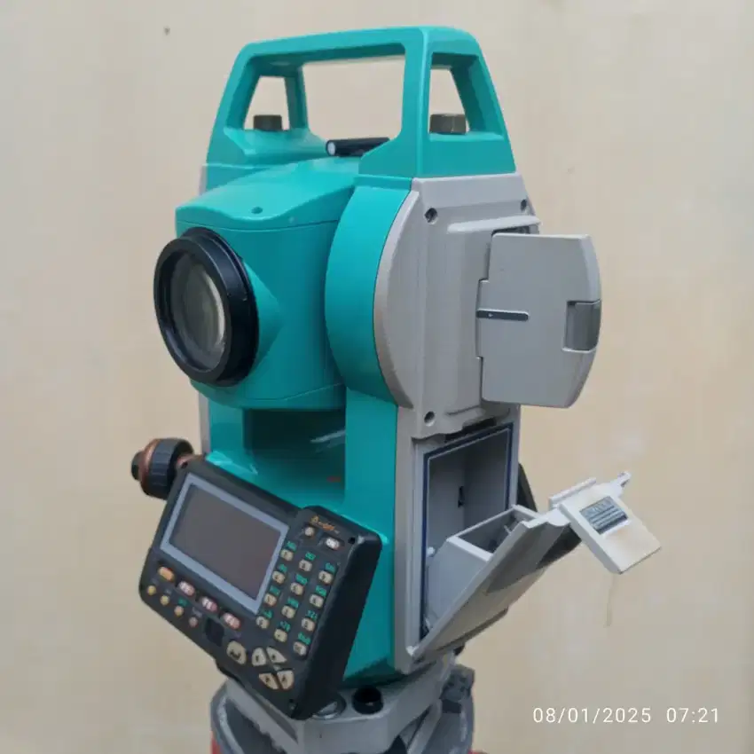 Yang minat total station sokkia set320 bekas