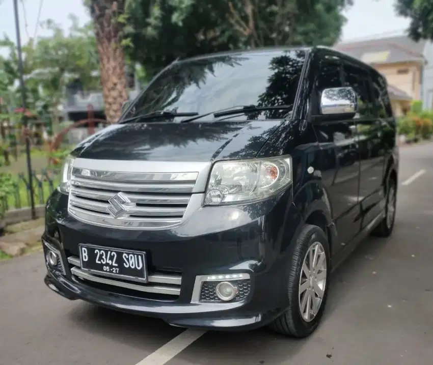 APV ARENA SGX LUX 1.5 MT 2016
TDP 10 JUTA