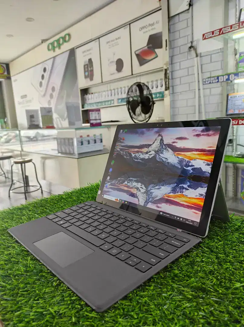 MICROSOFT SURFACE PRO 4 || BISA JADI LAPTOP, BISA JADI TABLET|| KREDIT