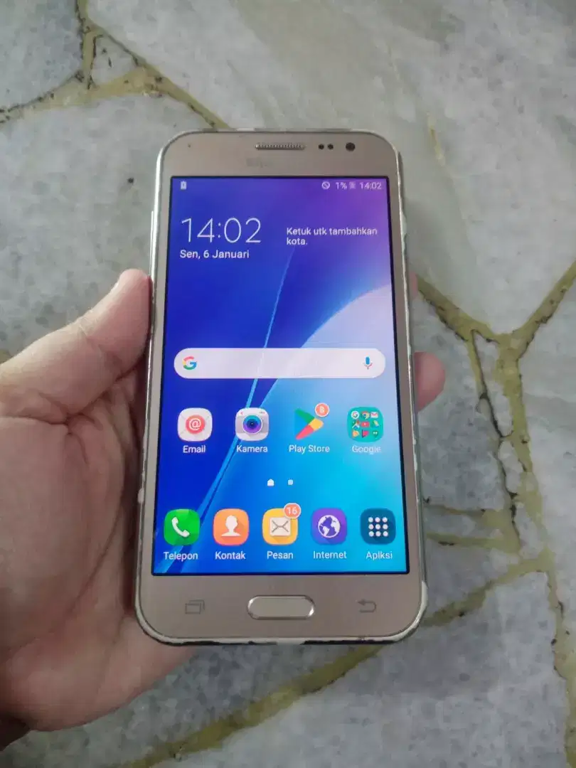 Samsung J2 Duos-Amoled.4G.ram 1,5GB/8GB.HP AJA