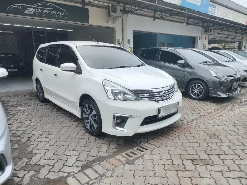 DP 10 JT KM 76RB GRAND LIVINA HWS AUTECH 2017 PUTIH NISSAN