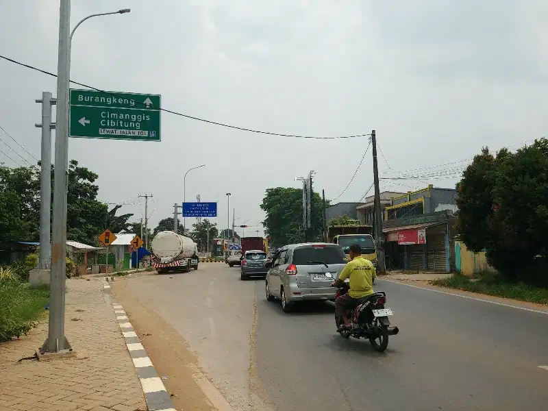 Tanah 3000m dekat tol burangkeng setu kab bekasi