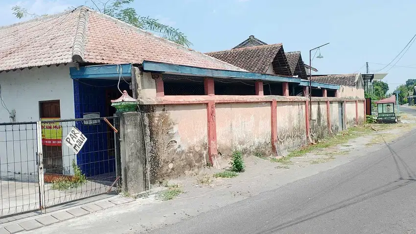 Dijual Rumah Lokasi Strategis di madiun