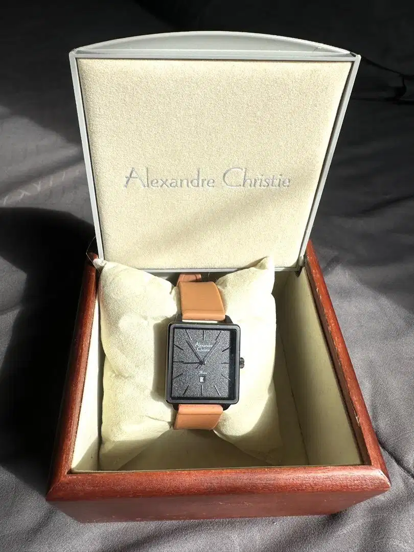 Jam Tangan Wanita Alexandre Christie