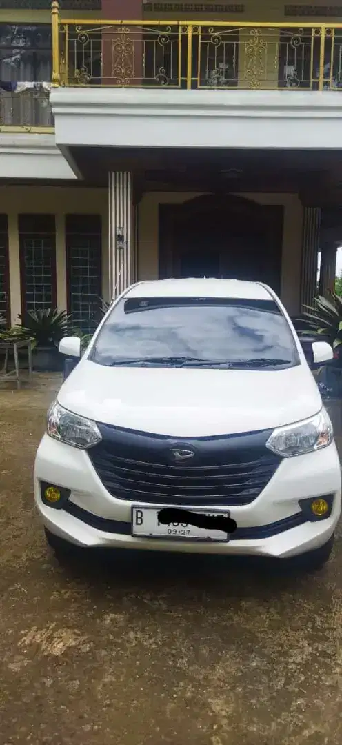 Jual Mobil Daihatsu Xenia 2017 R Matic