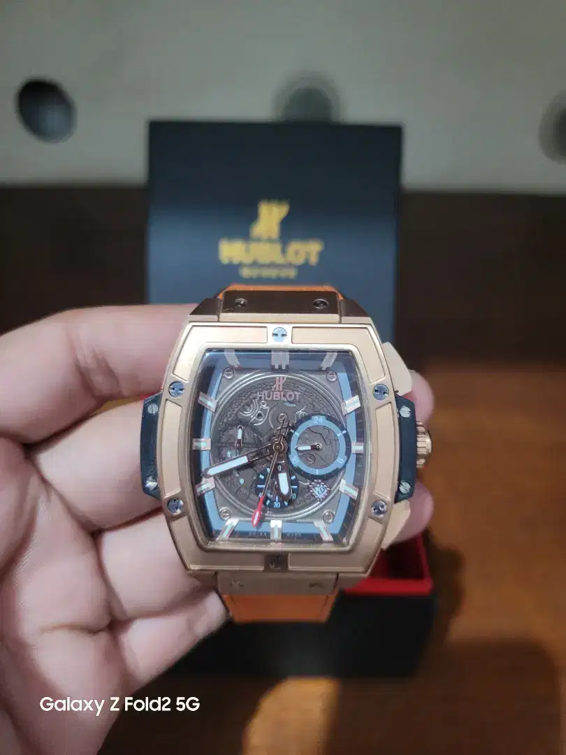 Hublot senna champion chrono tgl aktif leather gold ori mulus mewah