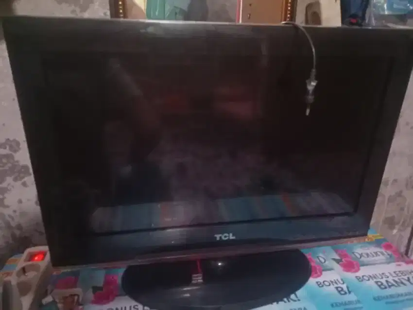 Tv tcl 24 inc hidup