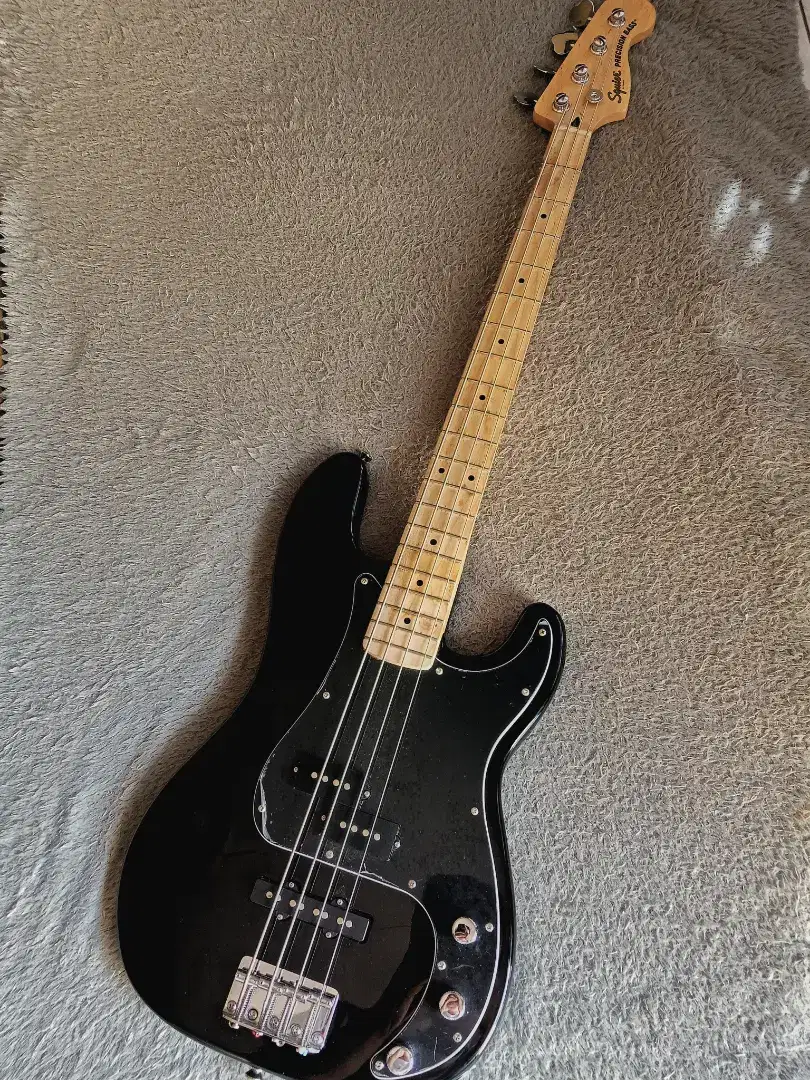 Bass squier affinity  PJ (pressicion)