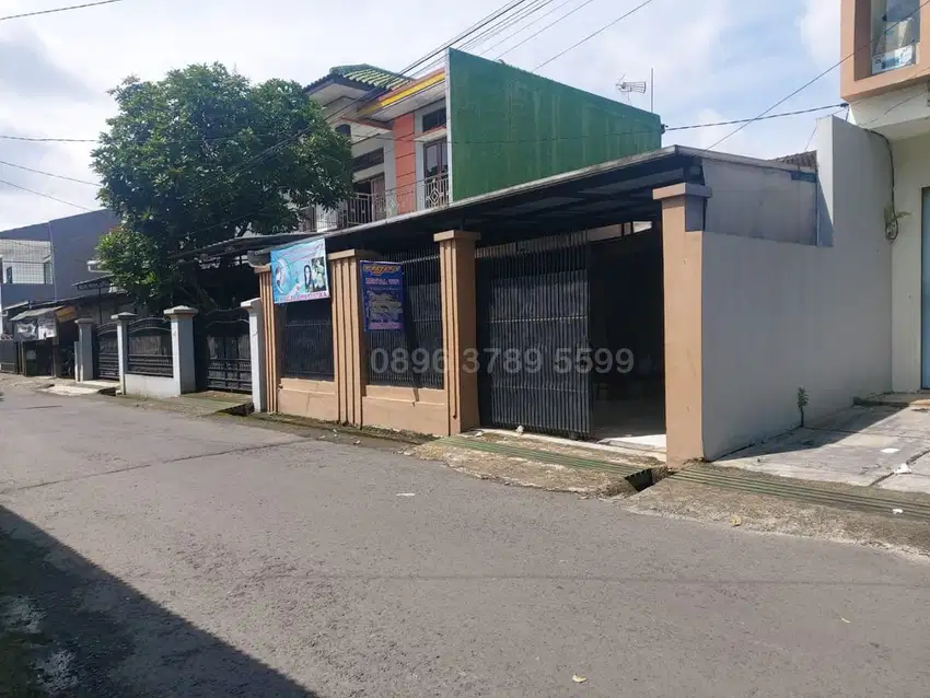 Rumah STRATEGIS PINGGIR JALAN Burujul SIMPANG LIMA - PUSAT KOTA