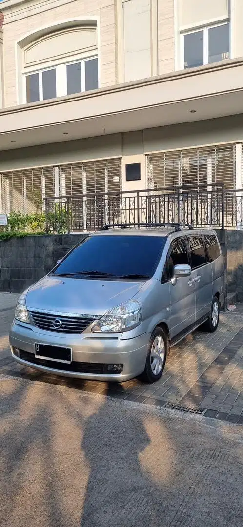 Di Jual Serena C24 HWS 2012