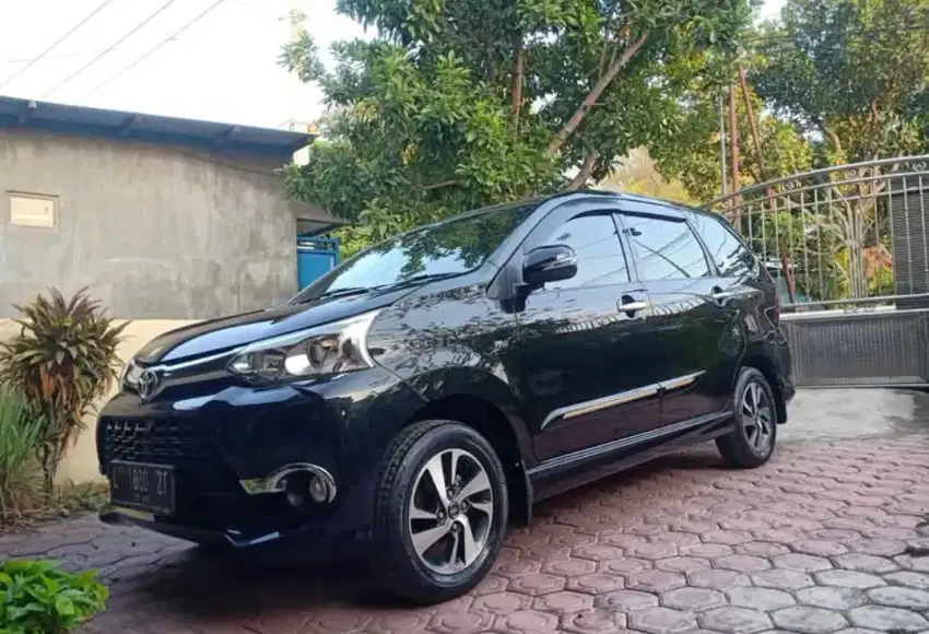 Jual Veloz 1.5 MT Seperti baru