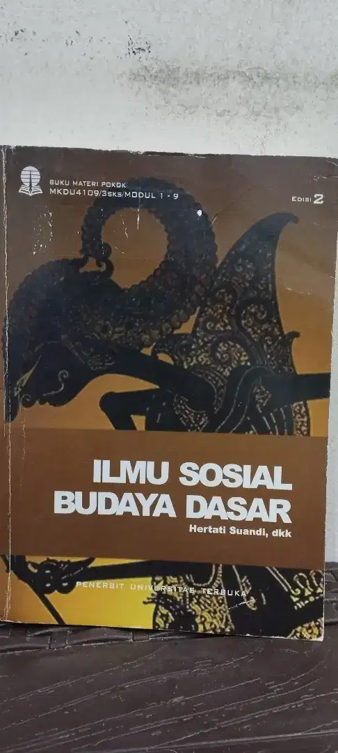 Buku kuliah UT (Universitas Terbuka)