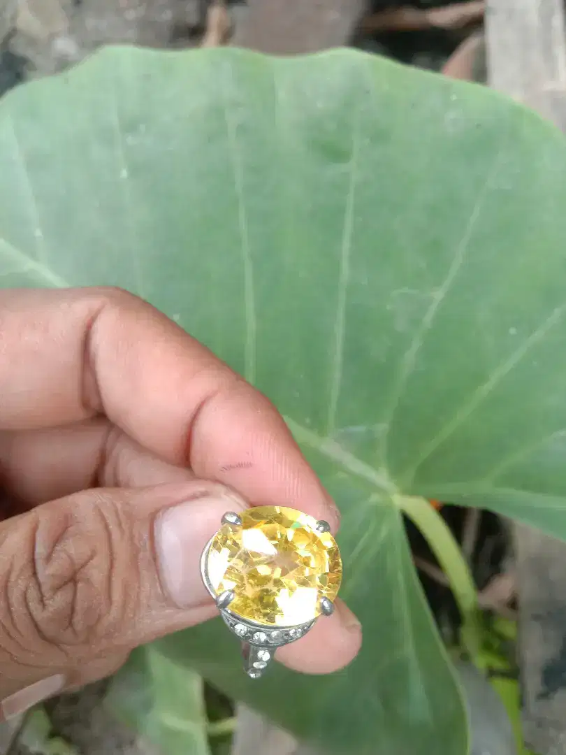 Batu akik yellow sapphire ori