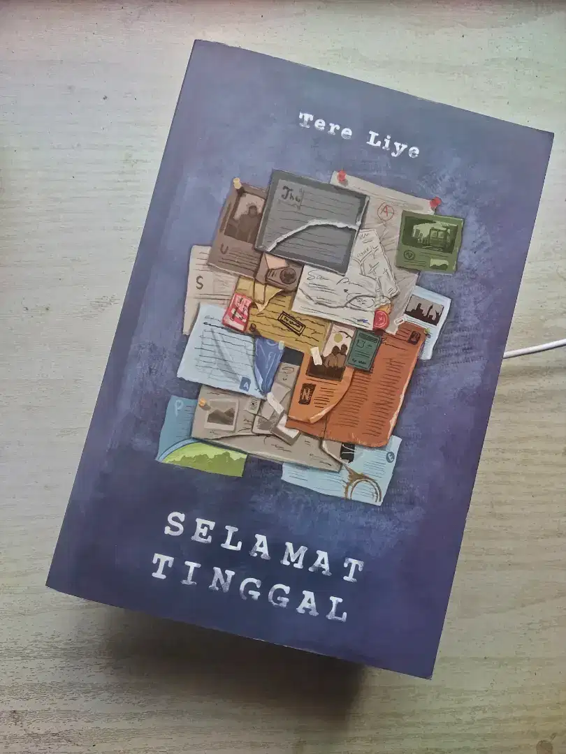 TTD Buku Tere Liye Selamat Tinggal + Tanda Tangan Tere Liye