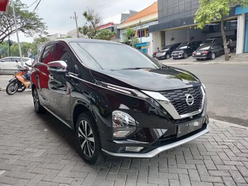 Nisaan Livina 1.5 VL Bensin Automatic/At 2021 Super Istimewa