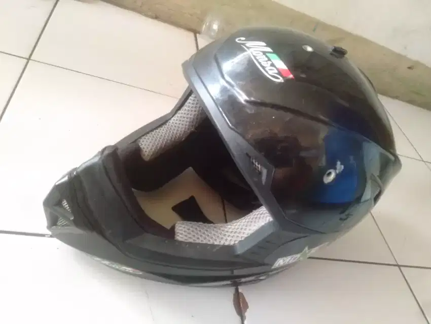 helm monsa cakil