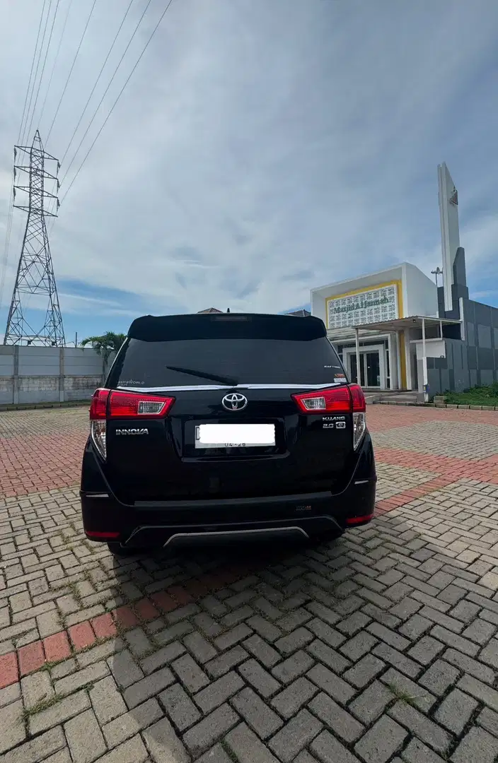 Toyota Kijang Innova 2016 Bensin