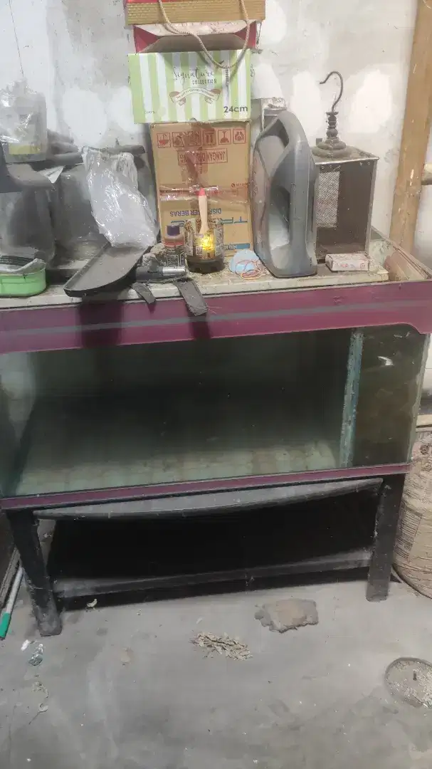 DIJUAL AQUARIUM 100X50X50 5MILI