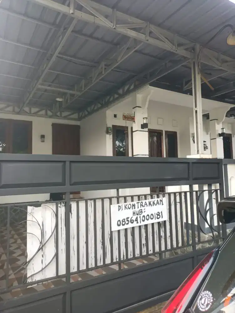 KONTRAKAN RUMAH TAHUNAN