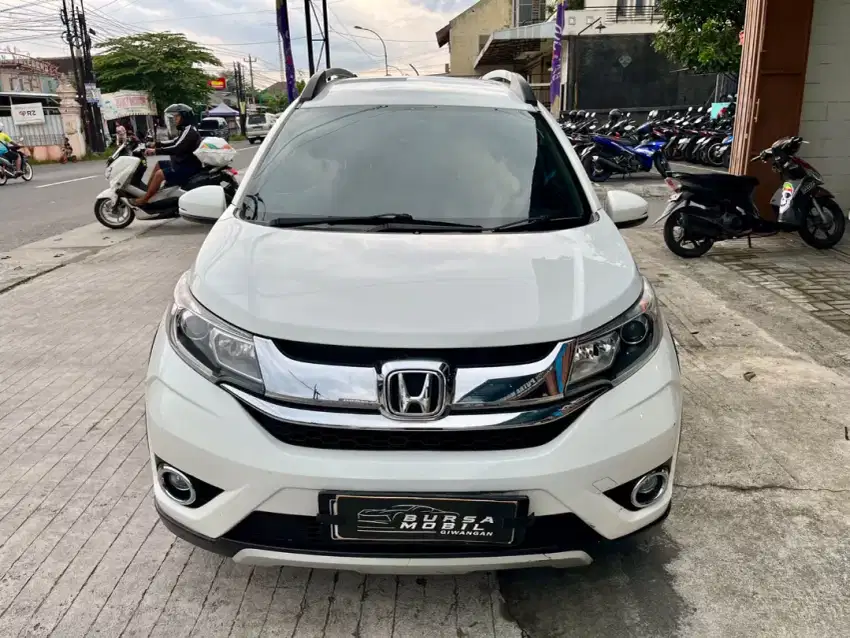 DP 1 Jt. BR-V E 2016 AUTOMATIC