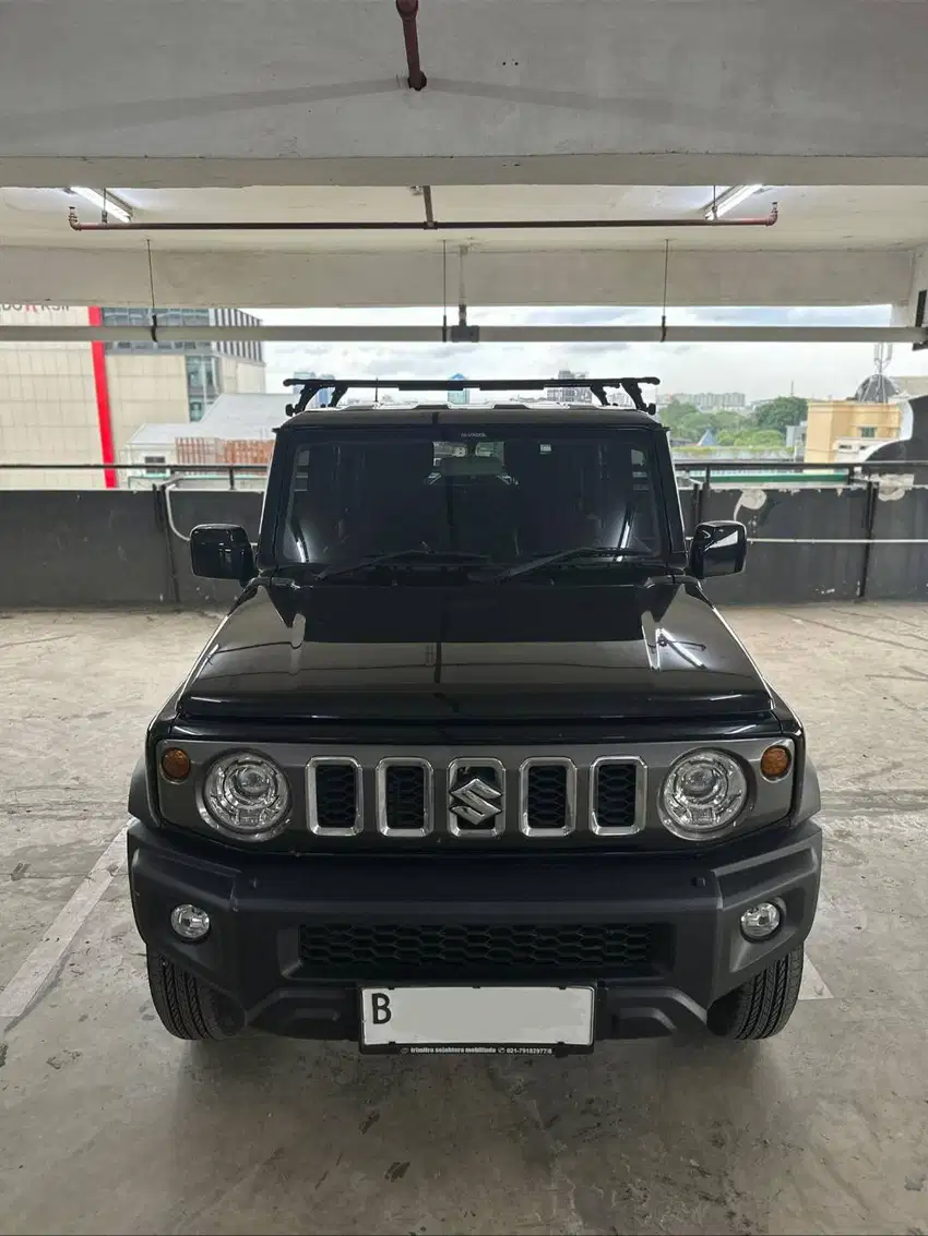 SUZUKI JIMNY 5 DOORS 4X4 2024 HITAM