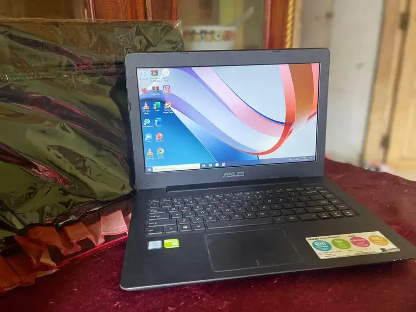 Laptop asus  core i5 vga invidia tanpa kendala