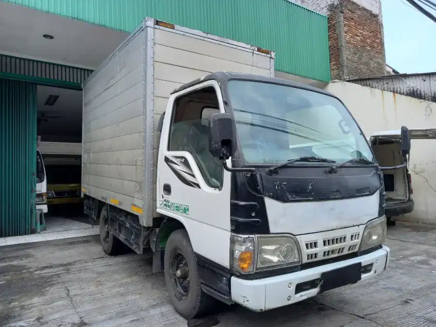 Isuzu Elf NKR55 Box Jumbo Engkel 2012