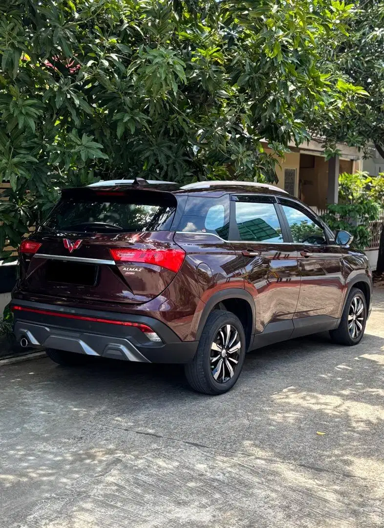 Wuling Almaz 7 Seater Turbo Exclusive Lux Panoramic