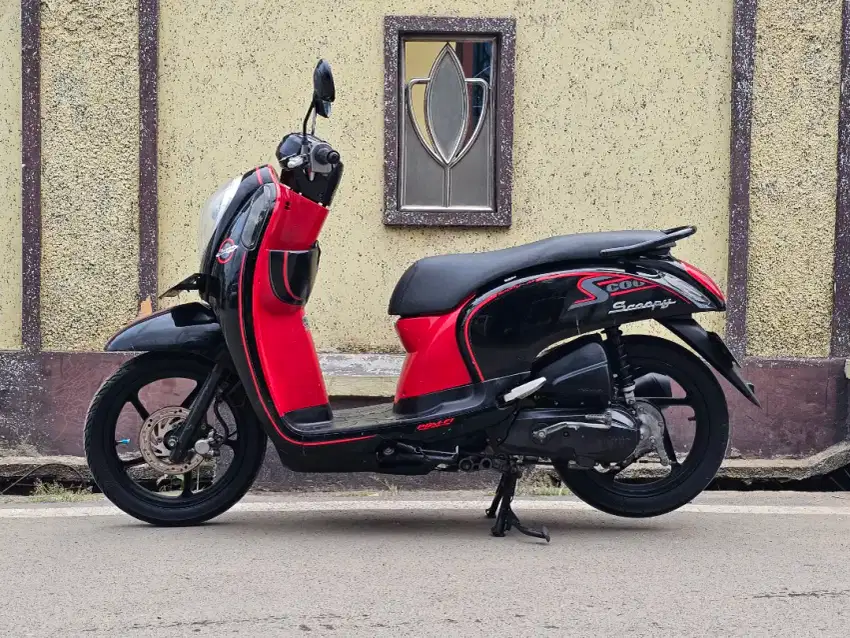 Honda Scoopy 2013