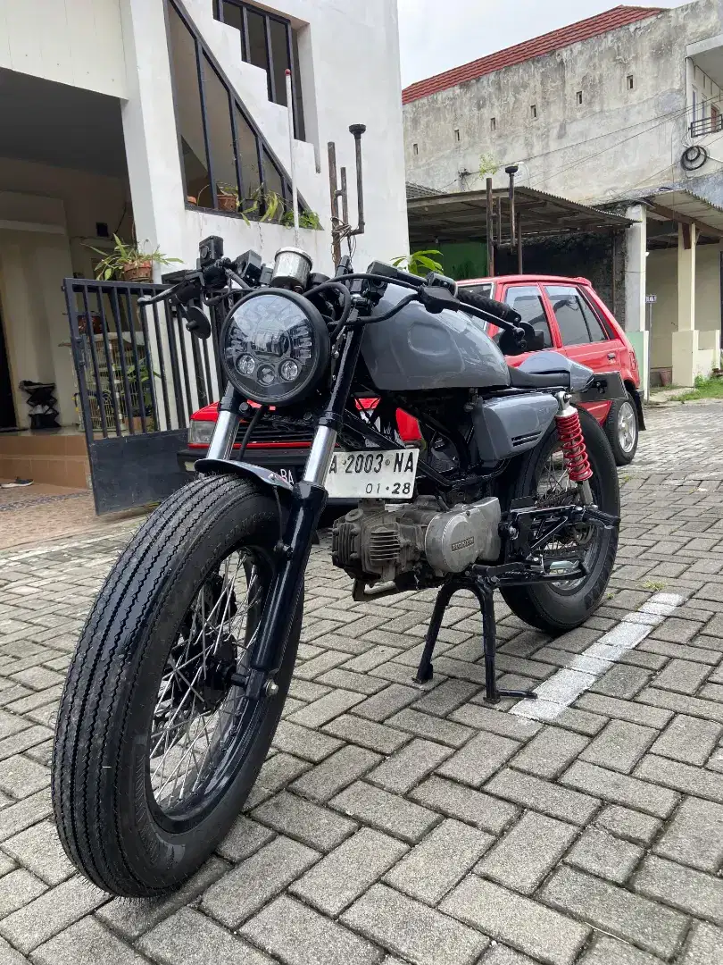 Dijual Cafe Racer Basic Win 100