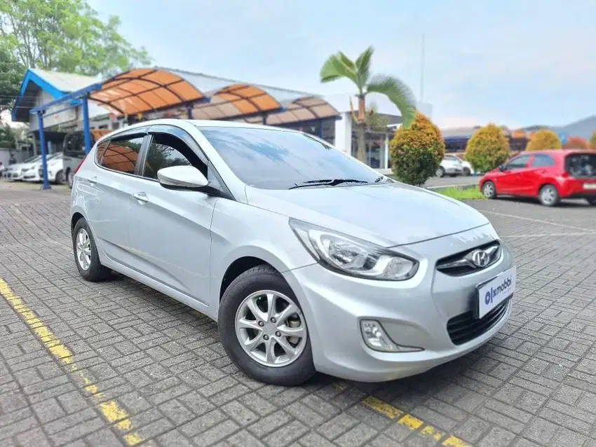 [OLXmobbi] KM RENDAH - HYUNDAI GRAND AVEGA 1.4 BENSIN MT 2012