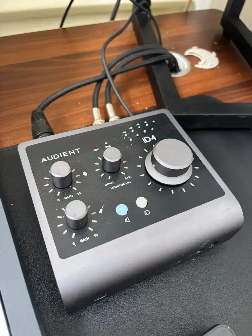 Audio Interface / Soundcard Audient ID4 MK2