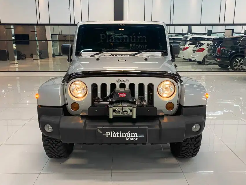 WRANGLER SAHARA 3.8 AT Tahun 2010 Low Km 16rb ANTIK