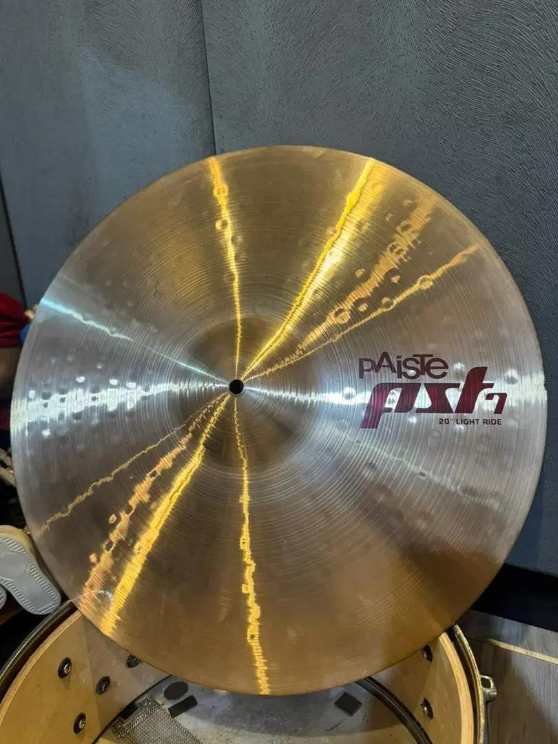 Cymbal PAISTE PST 7 Light Ride 20 inch Gurih