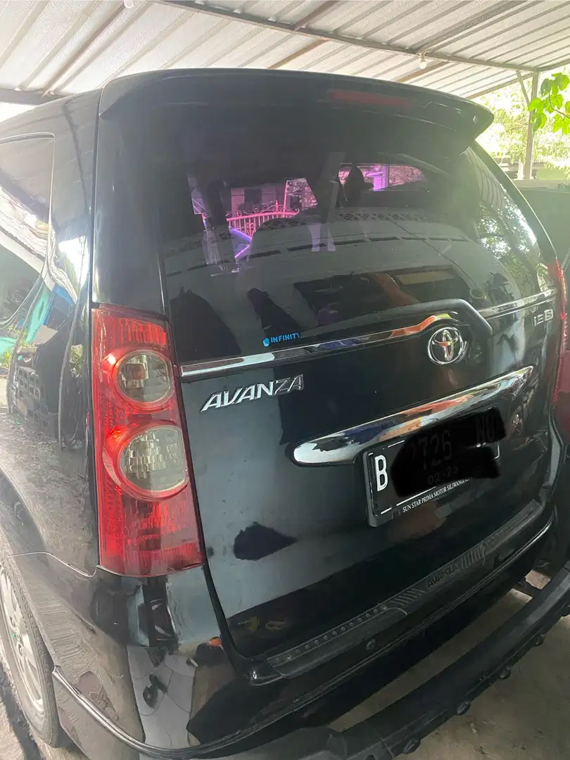 Toyota Avanza 2010 Bensin