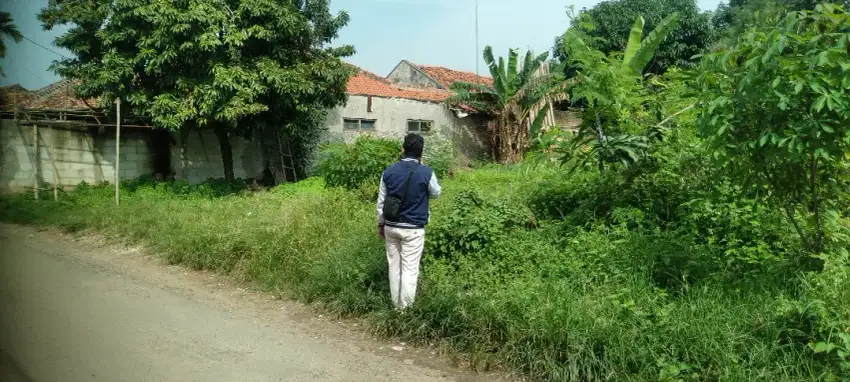 TANAH KOSONG  DI CICERI BUNDERAN