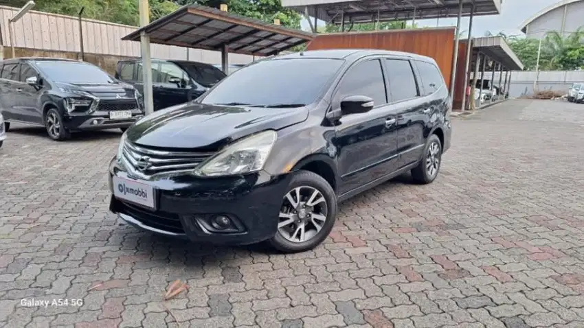 Pajak Panjang - Nissan Grand livina 1.5 XV Bensin-MT 2017(9PY)