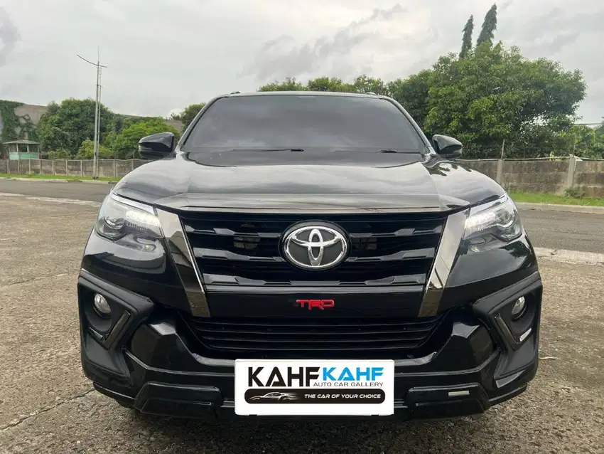 TOYOTA FORTUNER VRZ TRD AT (2020)